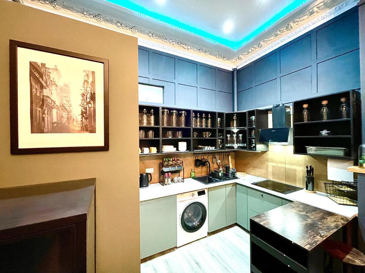 Adeamstays Provides Beautiful Centrally Located 1 And 2 Bed Apartments On Liverpools Boulevard Екстериор снимка